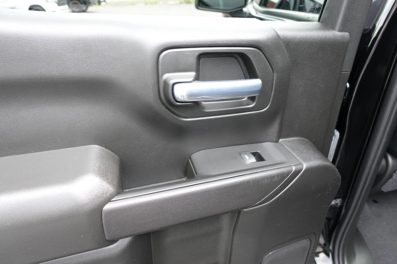 Used 2023 GMC Sierra 1500 Pro w/ Graphite Edition AWD/4WD image 23