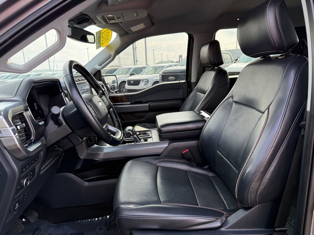 Used 2021 Ford F150 Lariat w/ Trailer Tow Package image 5