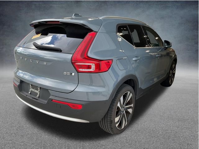 Used 2023 Volvo XC40 B5 Ultimate AWD/4WD image 7