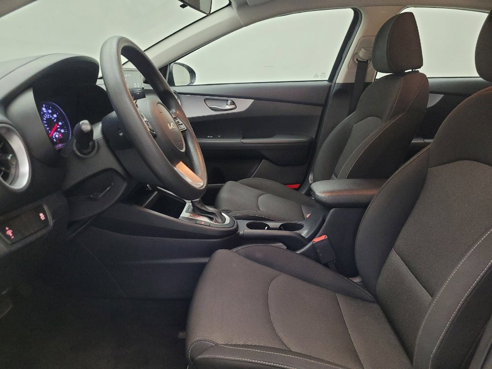 Used 2023 Kia Forte LXS image 17