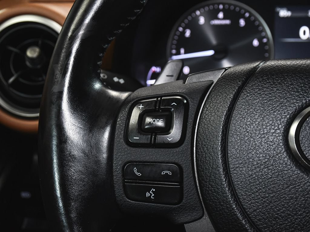 Used 2022 Lexus IS 300 AWD w/ Premium Package image 30