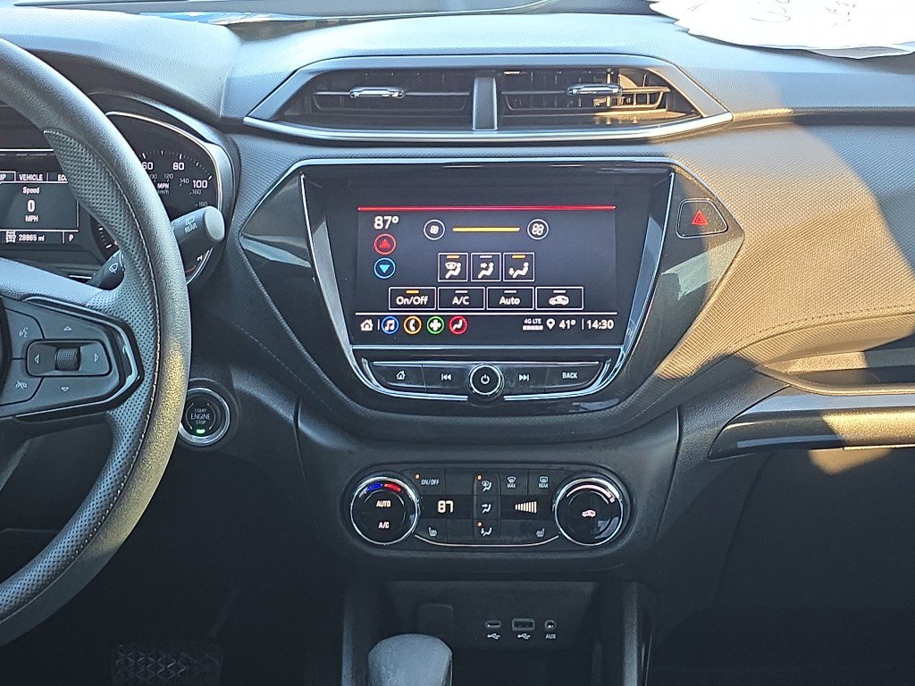 Certified 2022 Chevrolet TrailBlazer LT w/ Convenience Package image 23