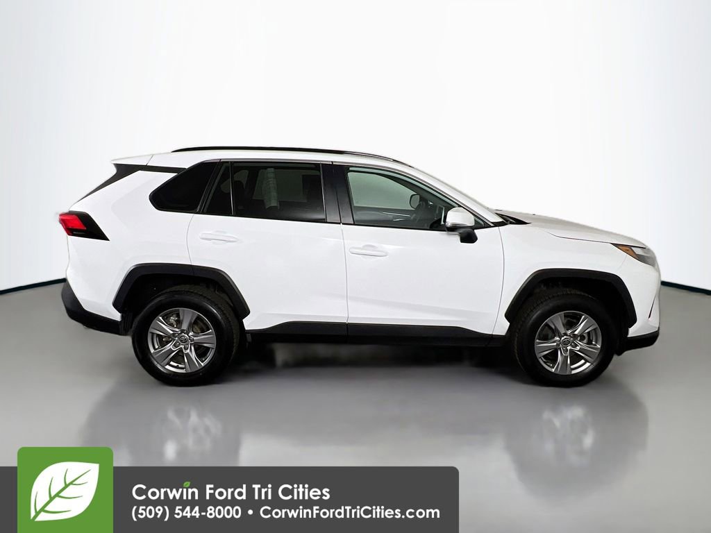 Used 2023 Toyota RAV4 XLE image 19