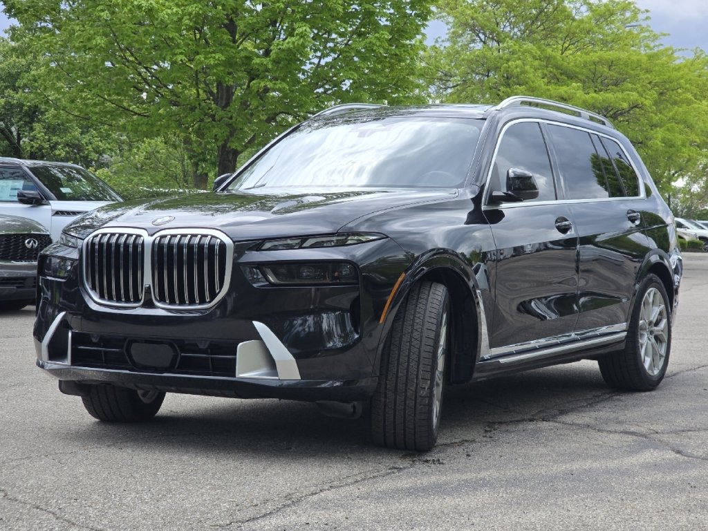 Used 2023 BMW X7 xDrive40i AWD/4WD image 46