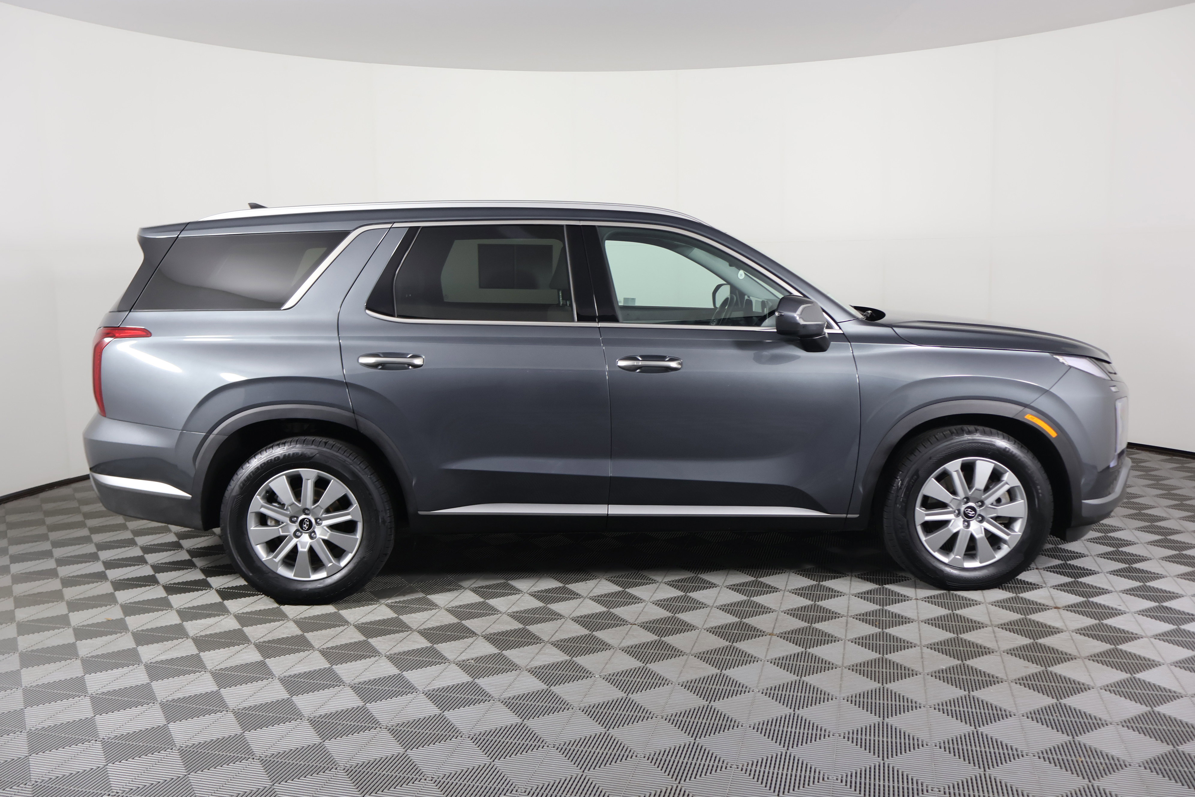 Used 2025 Hyundai Palisade SEL image 5