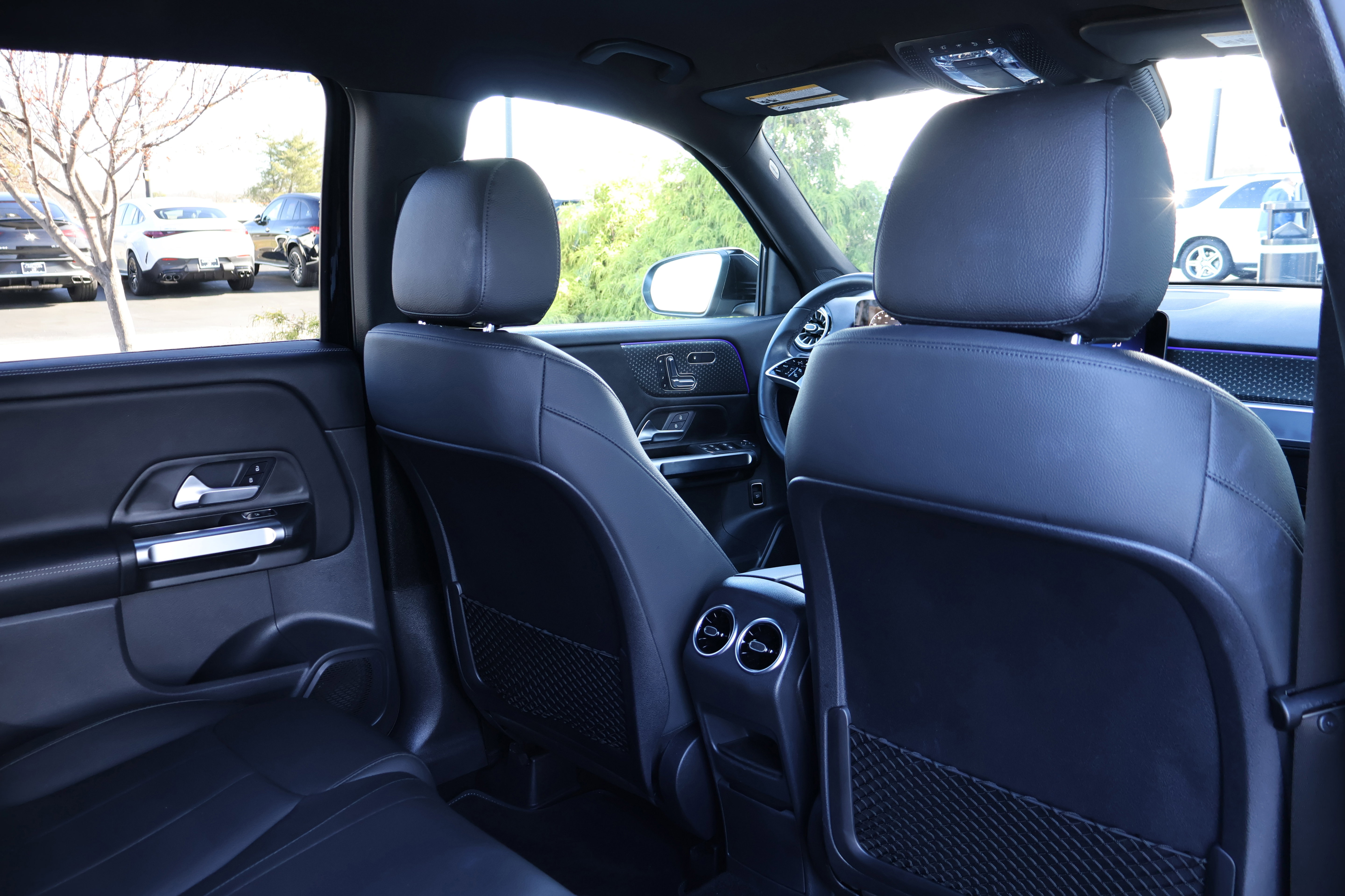 Certified 2024 Mercedes-Benz GLB 250 image 24