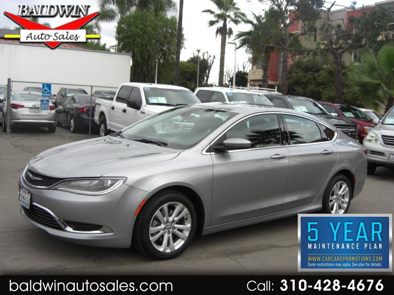 Used 2015 Chrysler 200 Limited FWD image 1