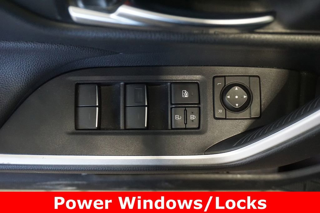 Used 2023 Toyota RAV4 XLE image 5