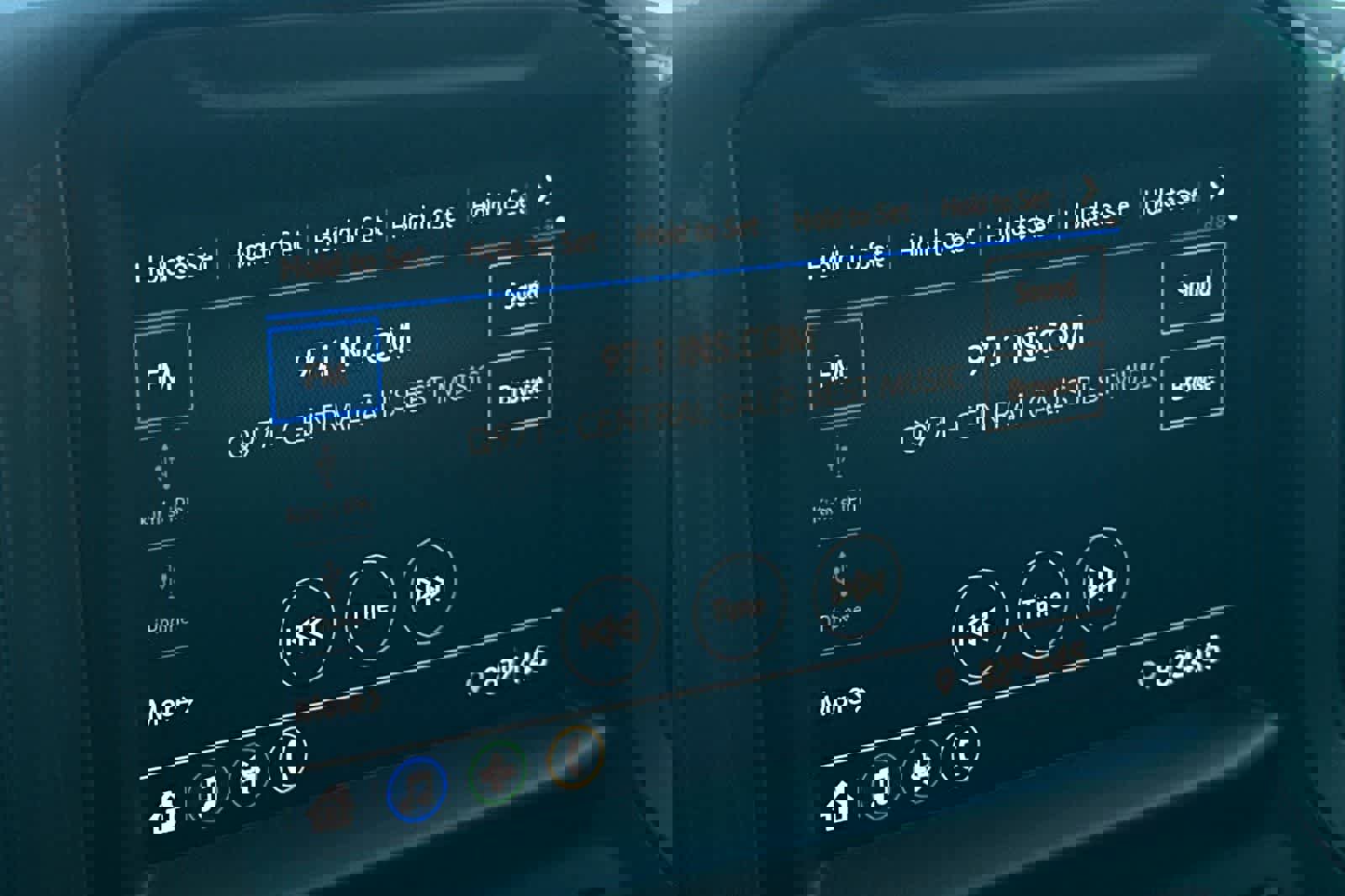 Used 2021 Chevrolet Silverado 1500 Custom w/ LPO, Dark Essentials Package image 18