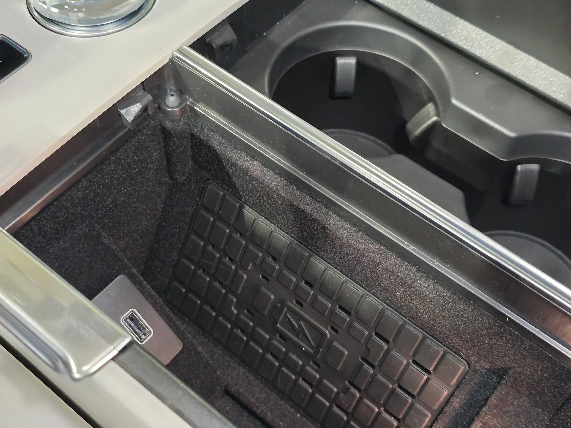 New 2025 Lincoln Navigator Reserve w/ Jet Appearance Package image 33