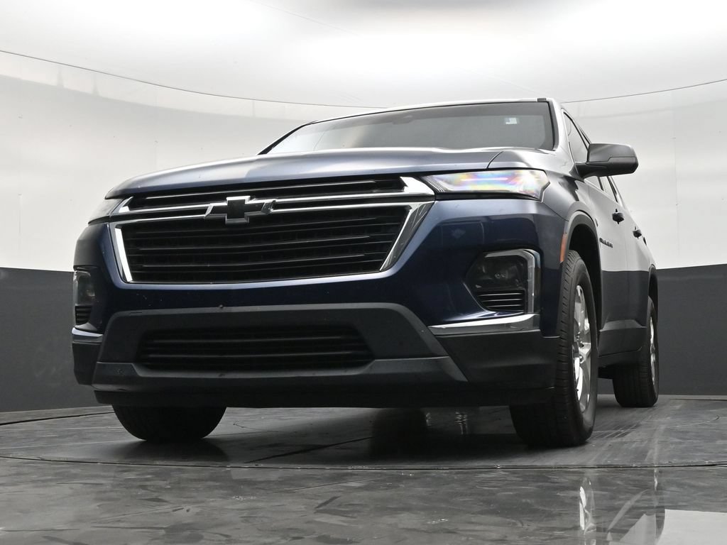 Used 2022 Chevrolet Traverse LS FWD image 27