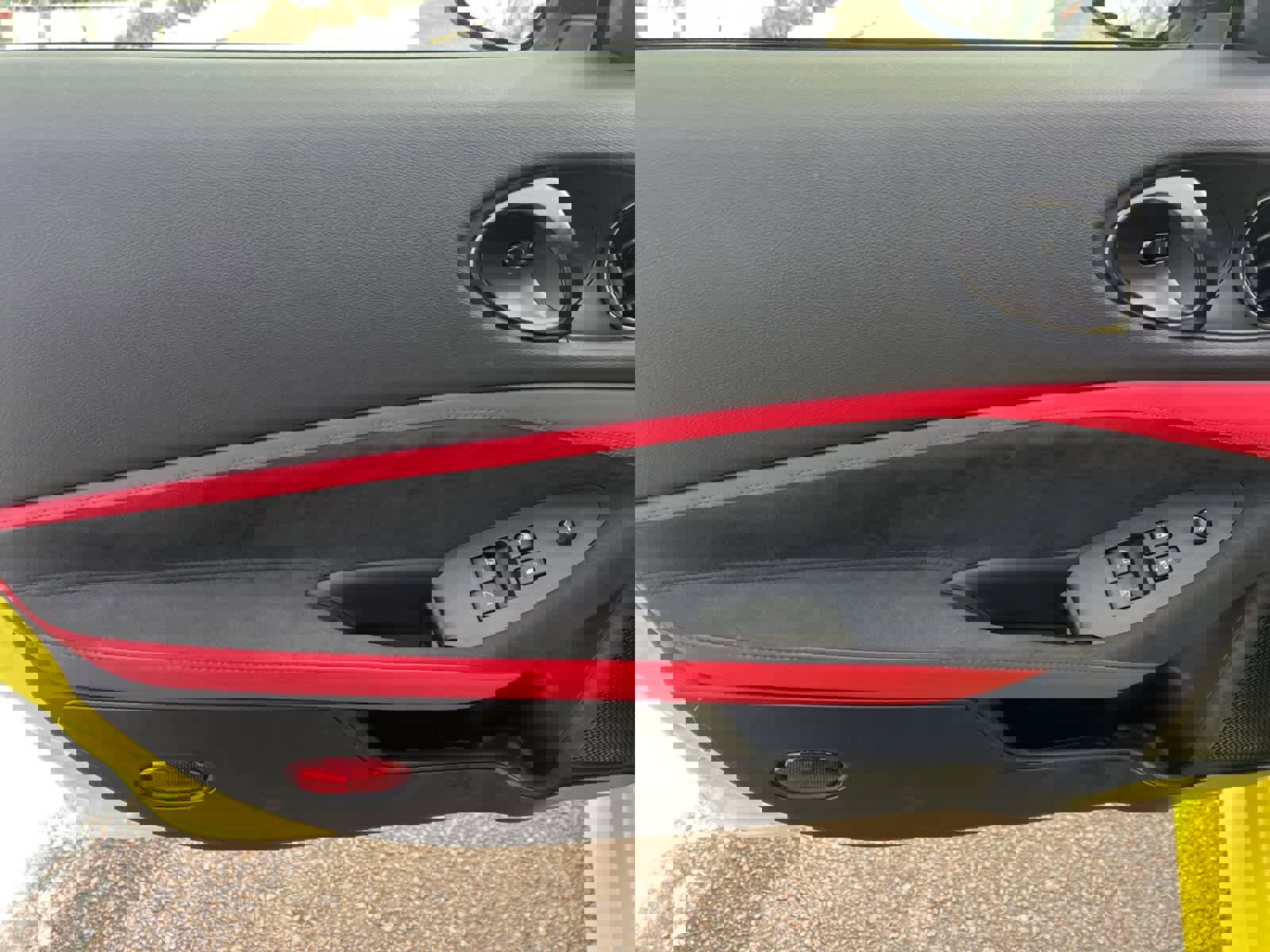 Certified 2024 Nissan Z Performance w/ Floor Mat Package image 18