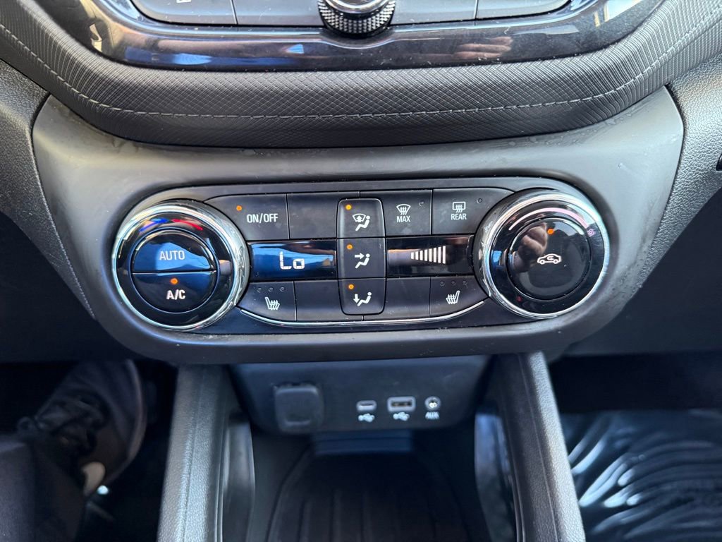 Used 2023 Chevrolet TrailBlazer LT w/ Convenience Package image 25