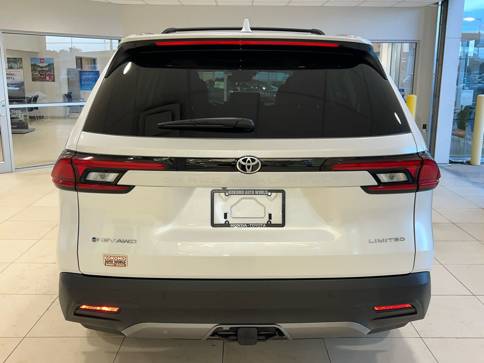 New 2026 Toyota Grand Highlander AWD Hybrid image 6
