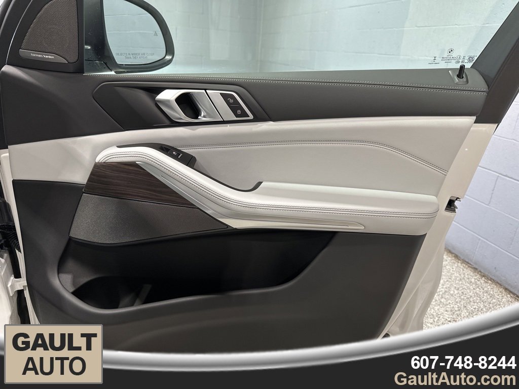 New 2026 BMW X5 xDrive40i image 18