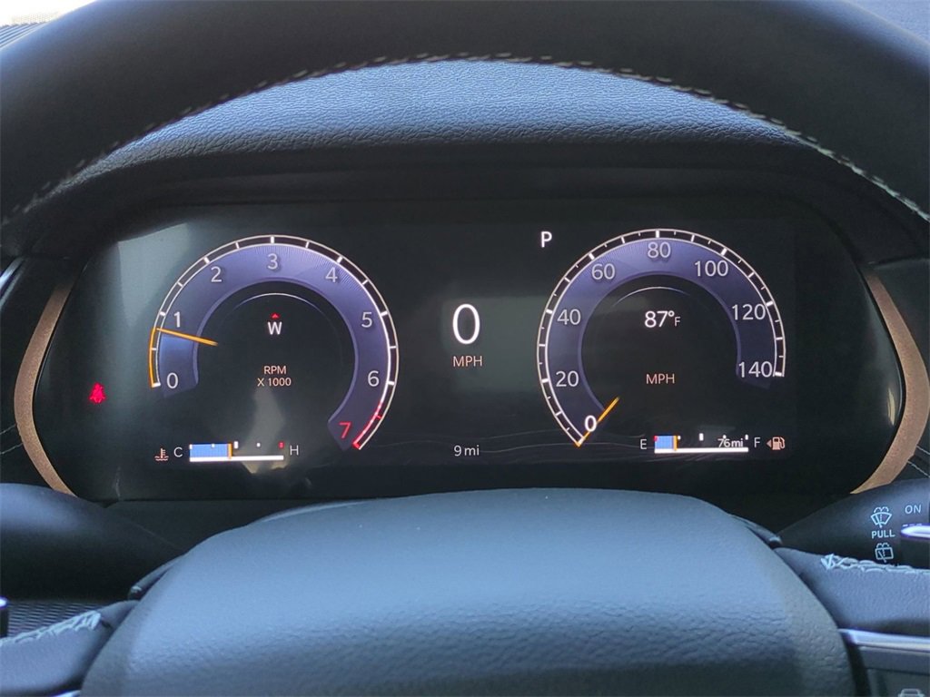 New 2025 Jeep Grand Cherokee Laredo image 26