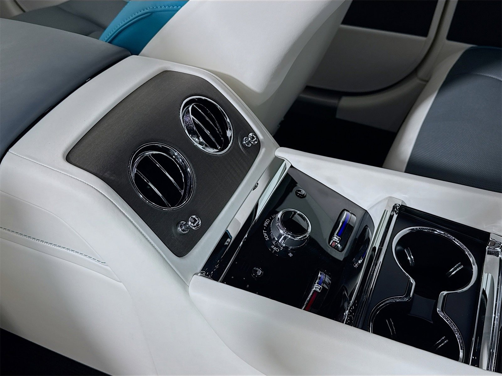 Certified 2024 Rolls-Royce Spectre w/ Spectre Launch Package image 27