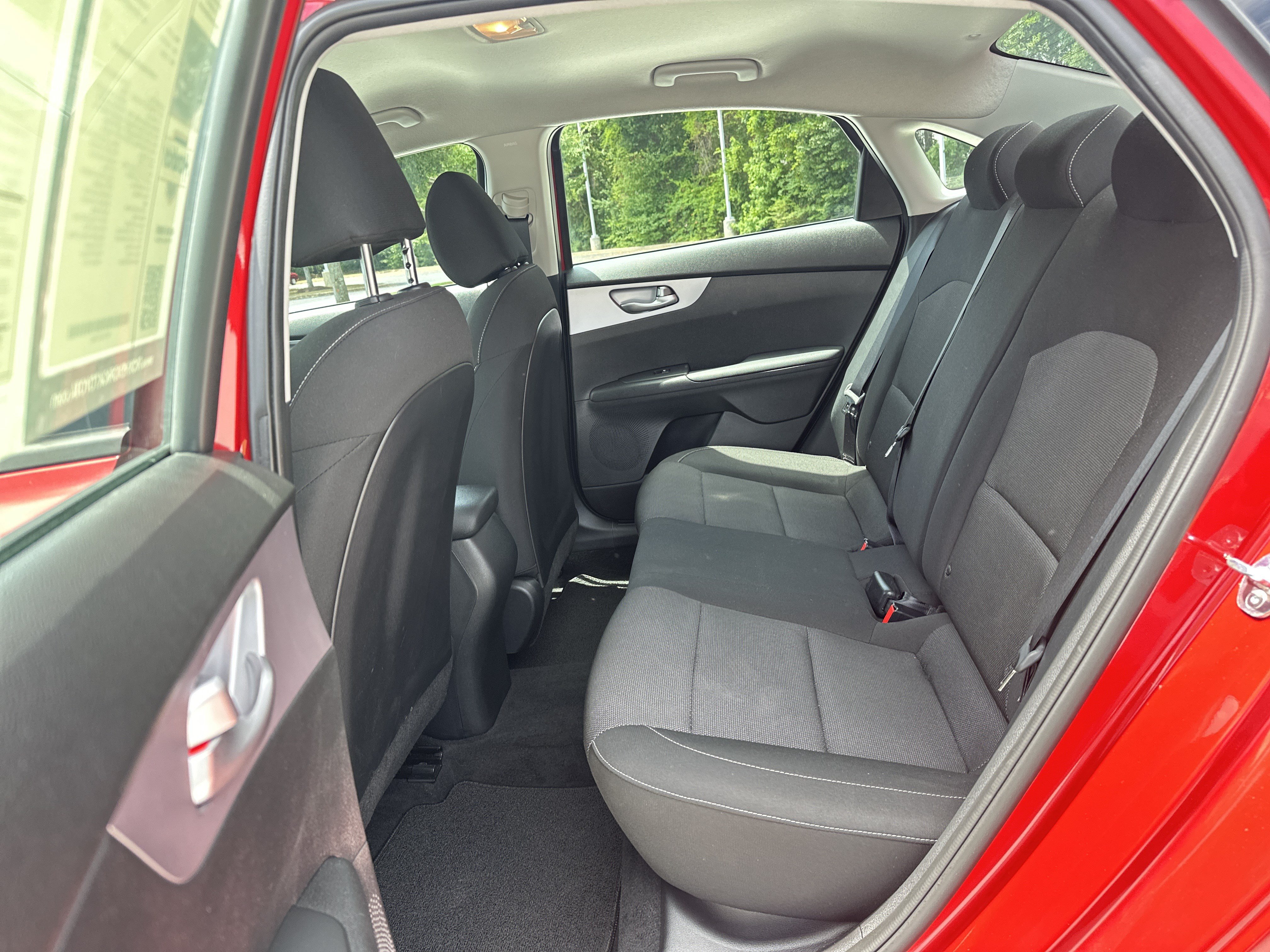 Used 2024 Kia Forte LXS w/ LXS Technology Package FWD image 31