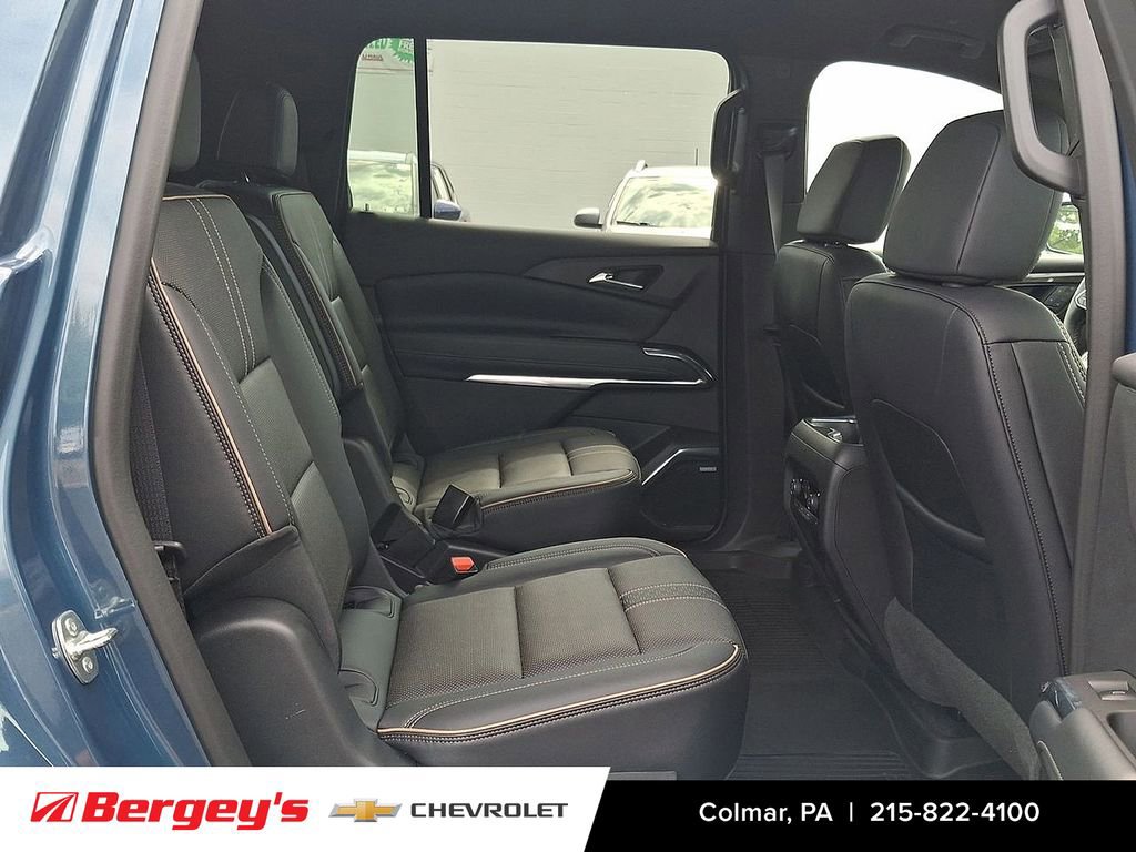 Certified 2025 Chevrolet Traverse High Country image 30