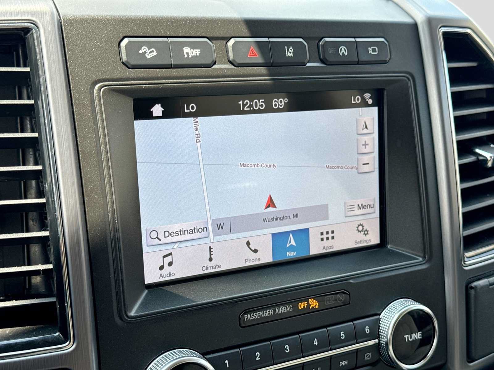 Used 2019 Ford Expedition Platinum AWD/4WD image 30
