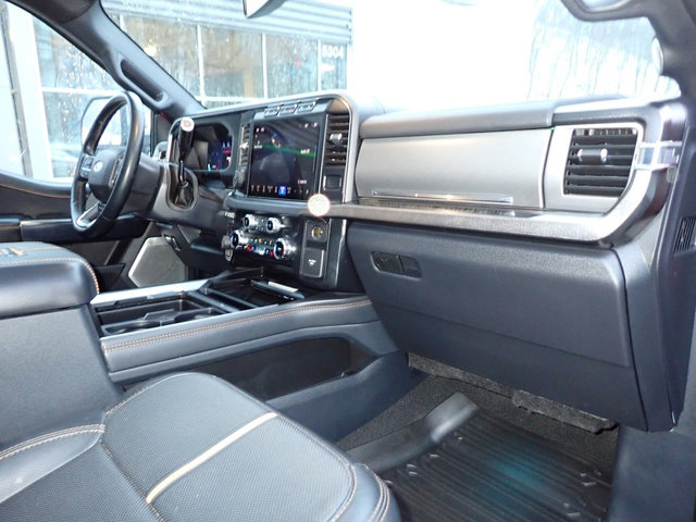 Used 2024 Ford F350 Platinum w/ Tremor Off-Road Package image 15