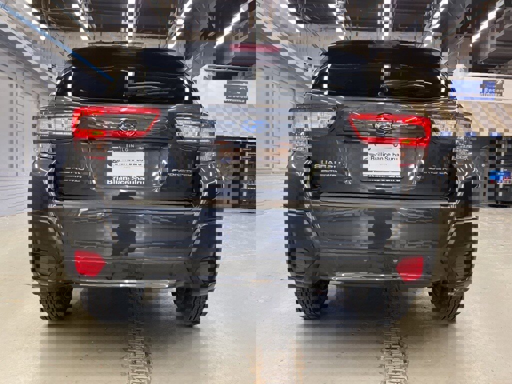 Used 2019 Subaru Crosstrek 2.0i Premium w/ Moonroof Package image 6