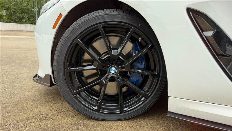 Used 2019 BMW M850i xDrive Coupe w/ M Carbon Exterior Package AWD/4WD image 23