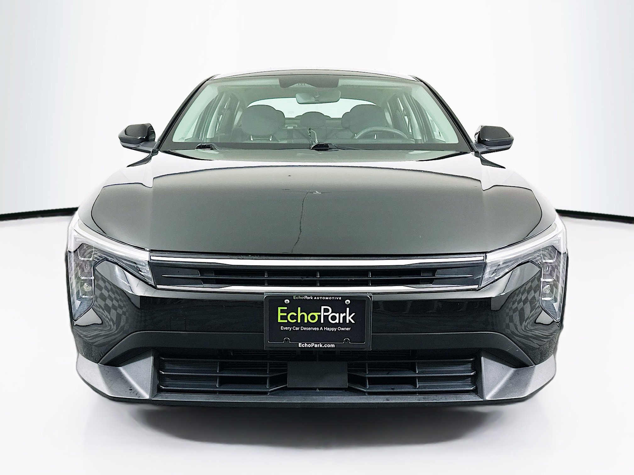 Used 2025 Kia K4 LXS image 2