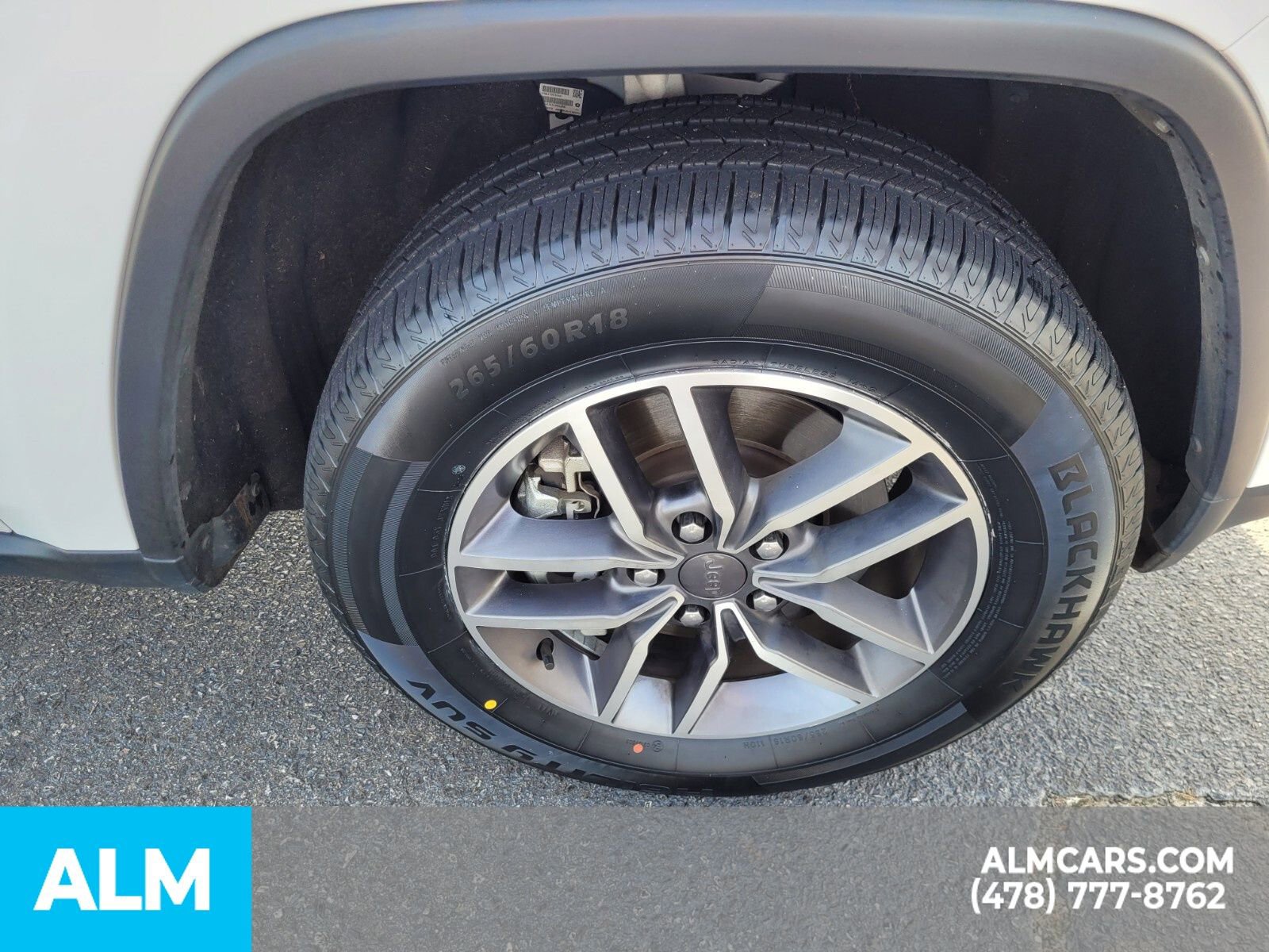 Used 2022 Jeep Grand Cherokee Limited image 16