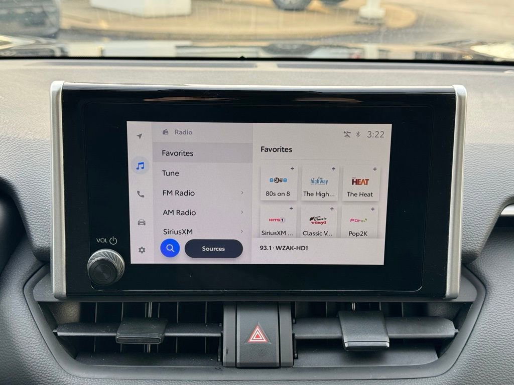 Certified 2025 Toyota RAV4 LE image 40