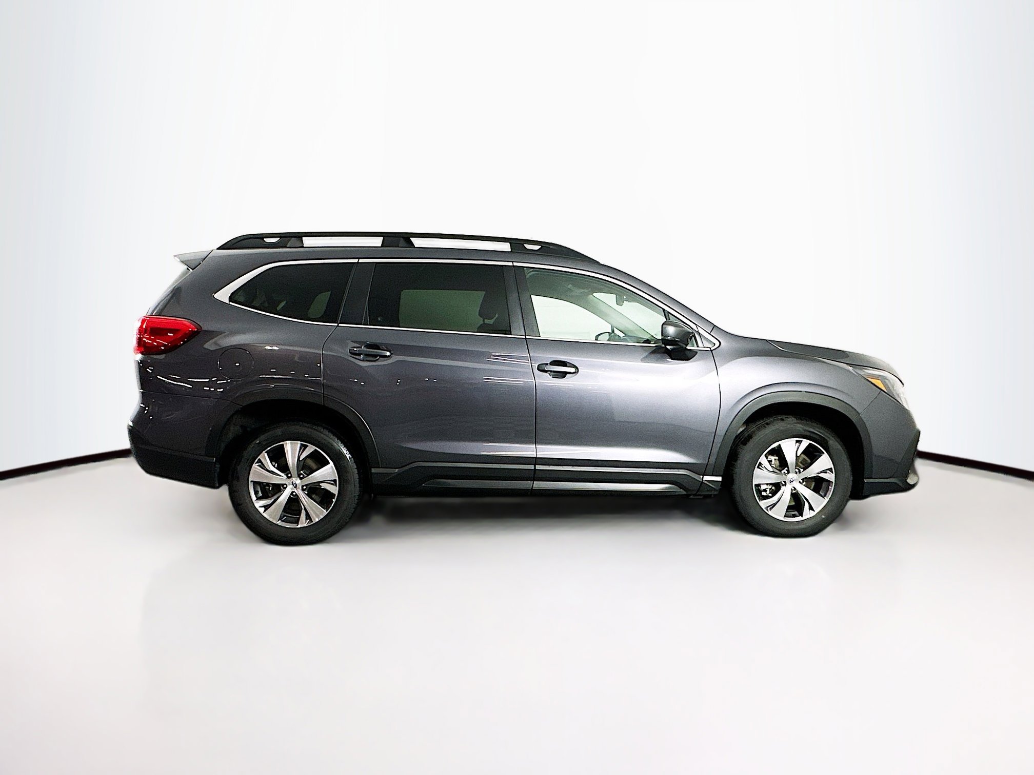 Used 2025 Subaru Ascent Premium image 10