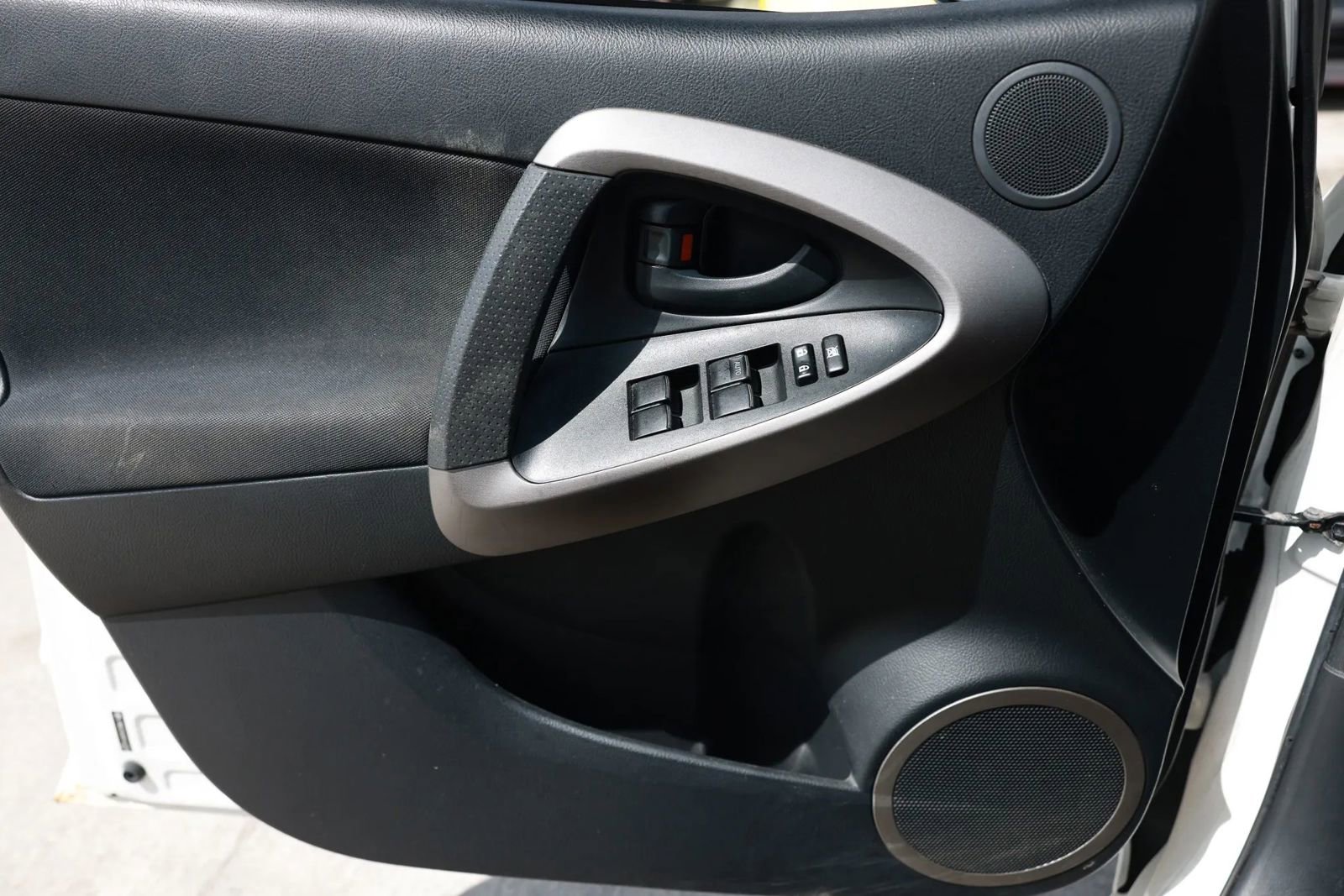 Used 2008 Toyota RAV4 Sport AWD/4WD image 40
