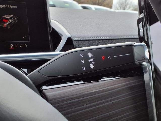 New 2025 GMC Sierra EV Denali image 13