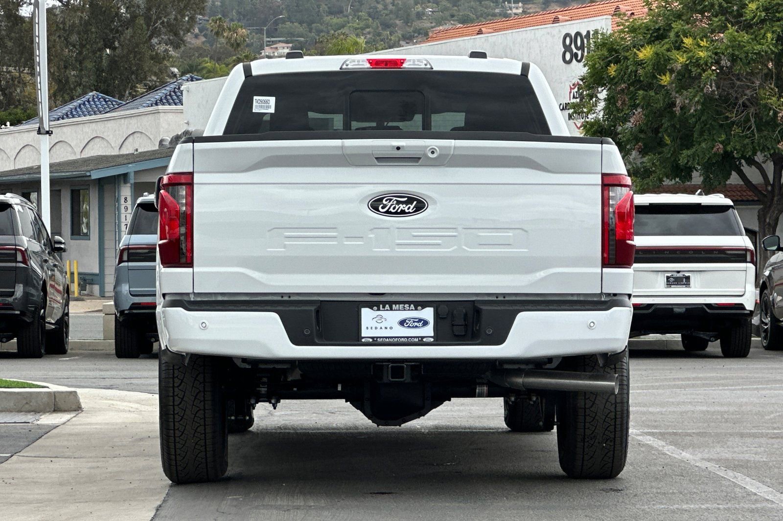 New 2026 Ford F150 XLT w/ Equipment Group 302A MID AWD/4WD image 4