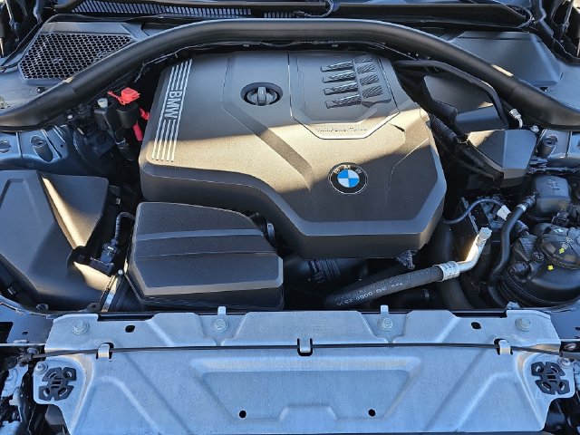 Used 2023 BMW 330i Sedan w/ Premium Package RWD image 31