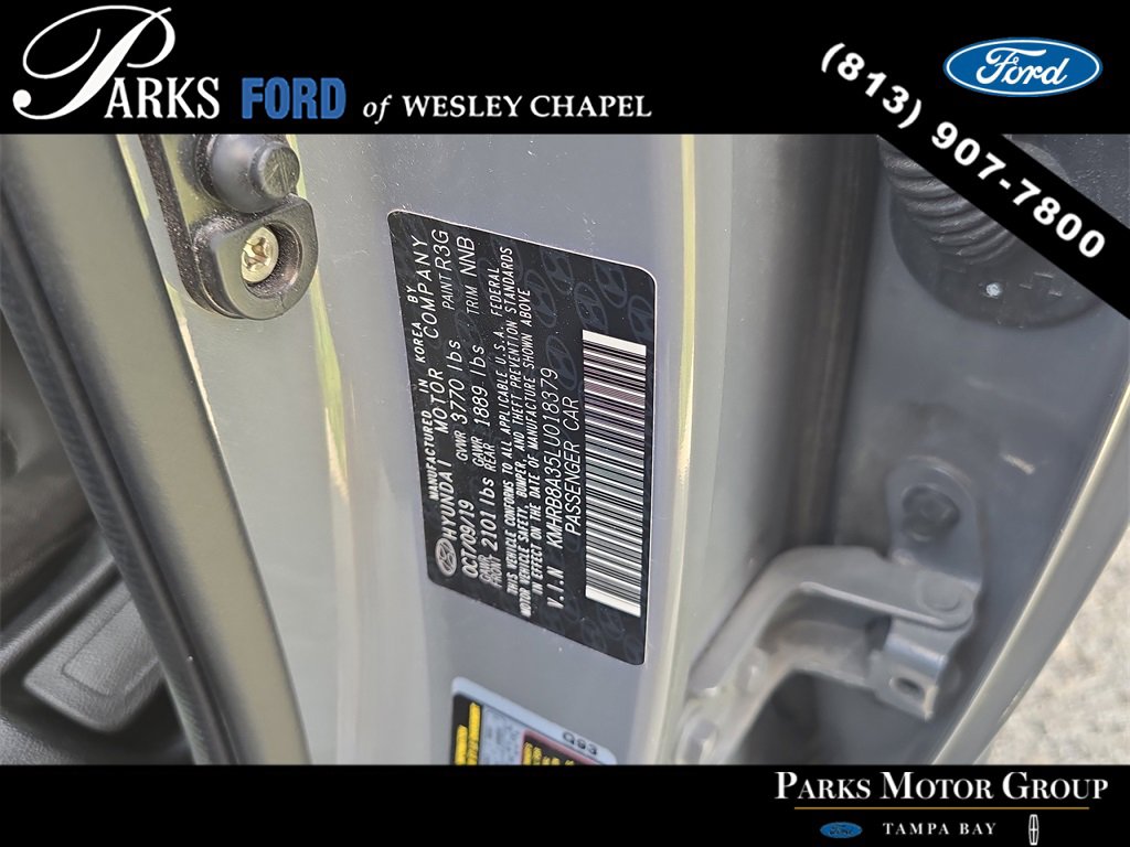 Used 2020 Hyundai Venue SE image 31