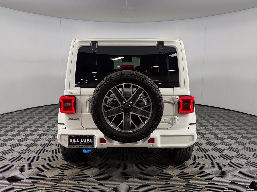 Used 2024 Jeep Wrangler High Altitude AWD/4WD image 9