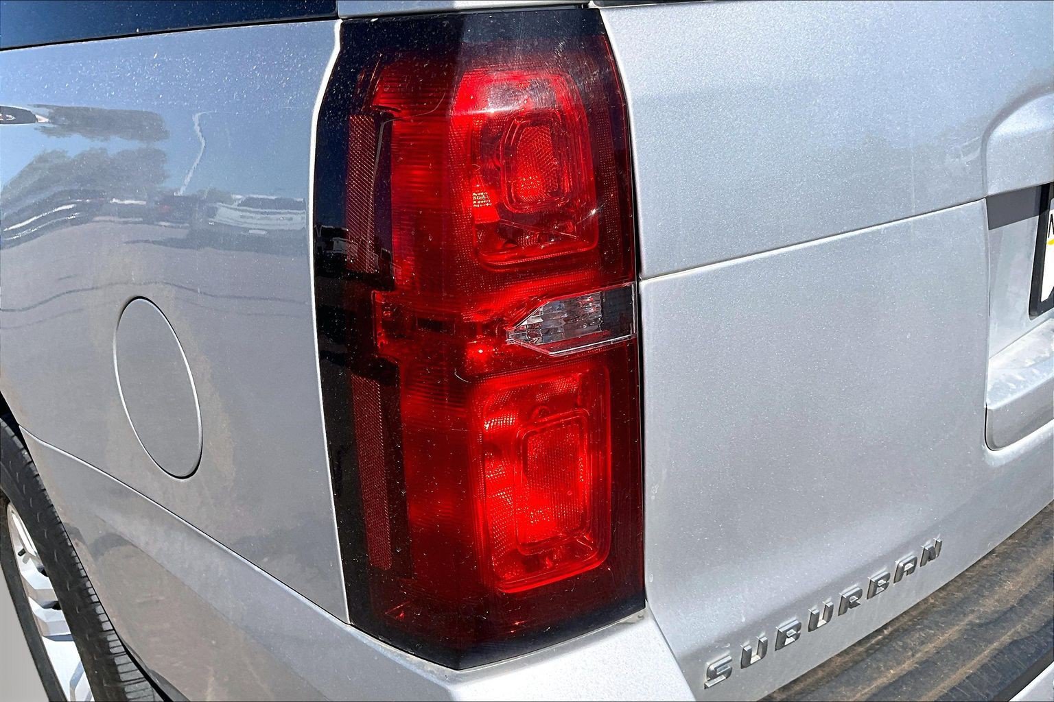 Used 2019 Chevrolet Suburban LT AWD/4WD image 23