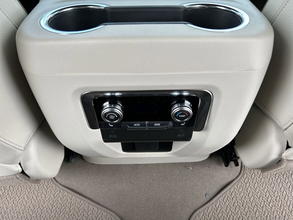 New 2026 GMC Yukon XL Denali w/ Sun & Power Step Package image 22