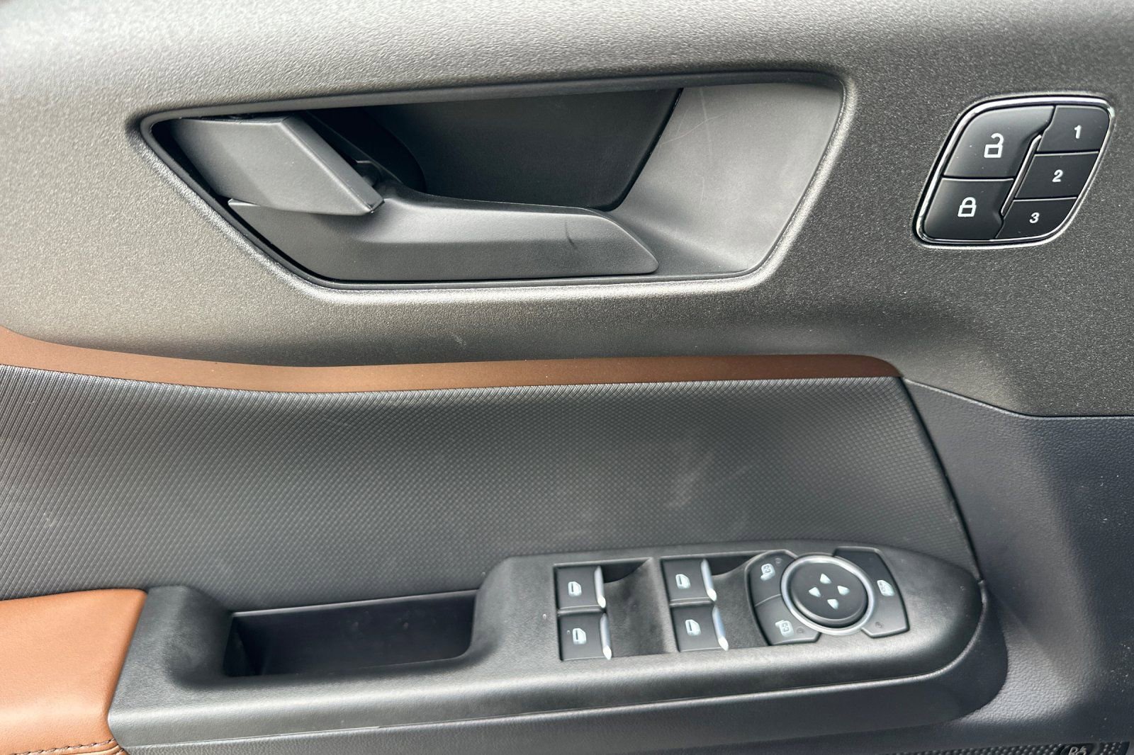 New 2025 Ford Bronco Sport Outer Banks w/ Sasquatch Outer Banks Package image 10