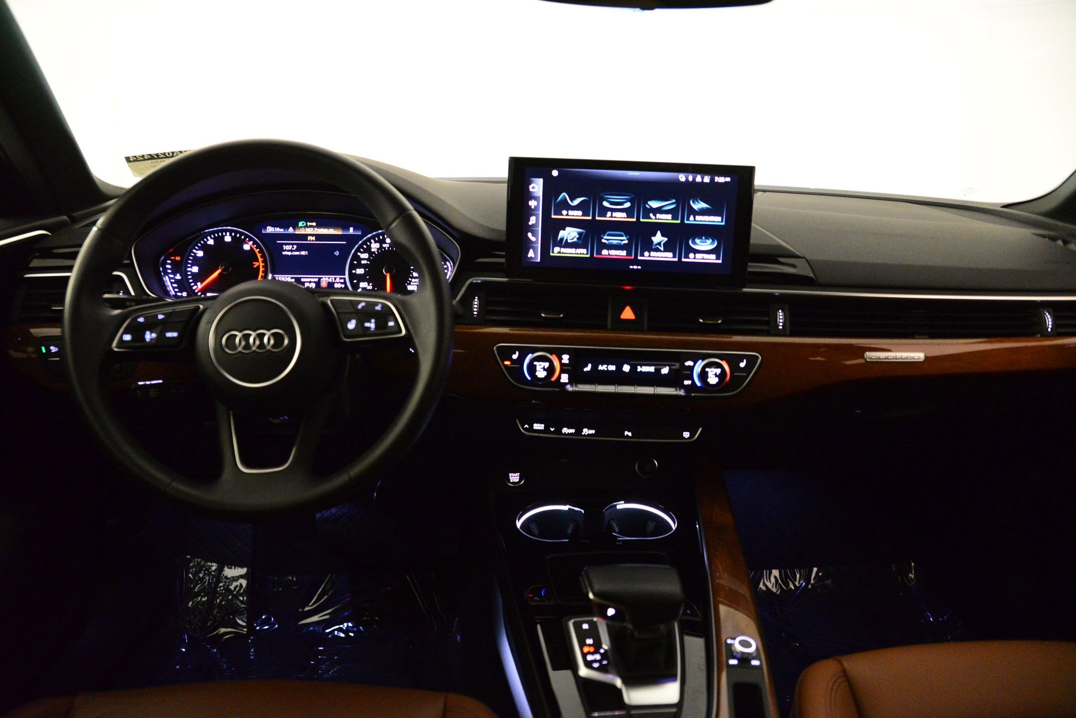 Certified 2023 Audi A4 2.0T Premium w/ Convenience Package image 4