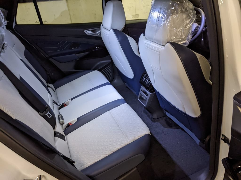 New 2026 Volkswagen ID.4 Pro S Plus AWD/4WD image 25
