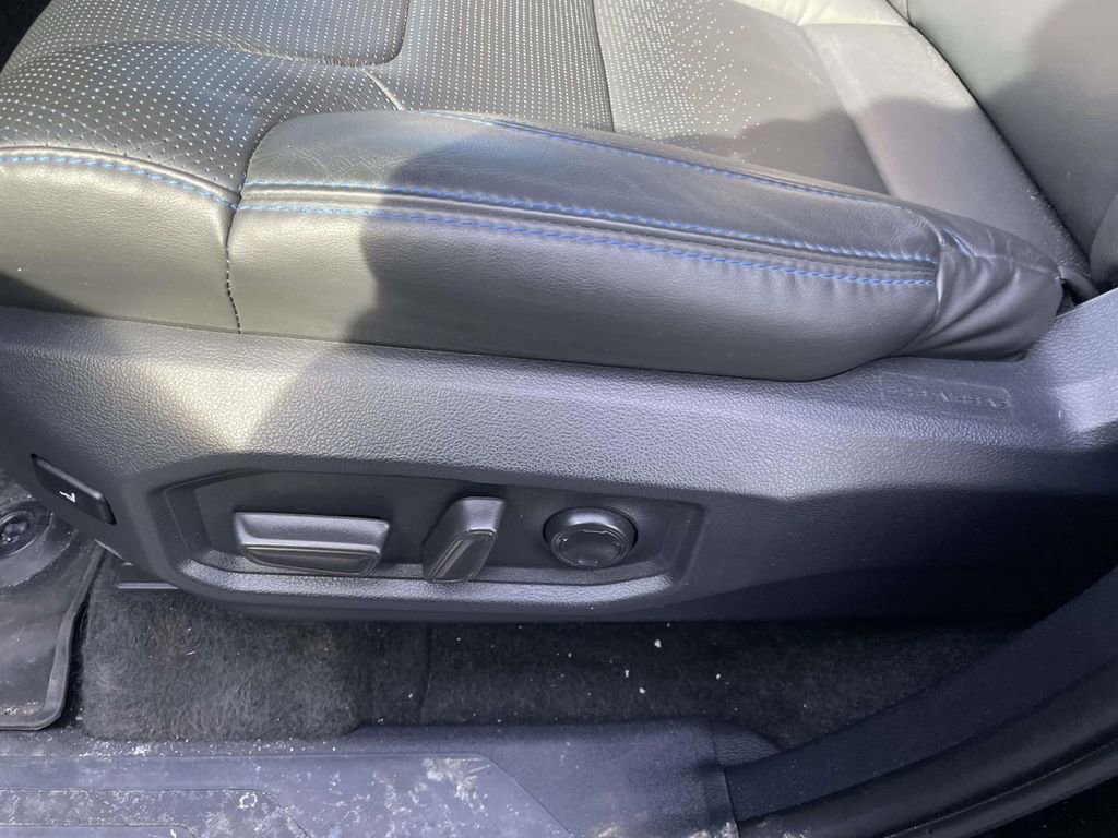 Used 2025 Toyota Tundra Platinum image 30