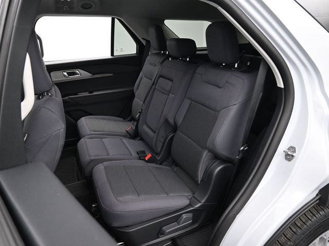 Used 2026 Ford Explorer Active RWD image 25