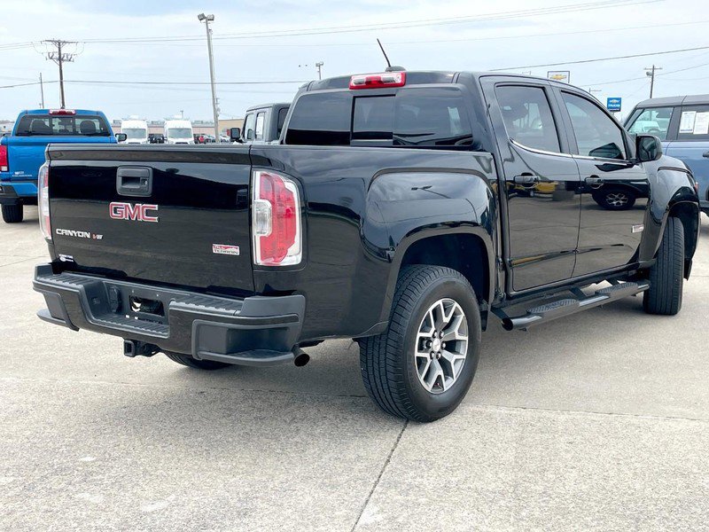 Used 2018 GMC Canyon All Terrain w/ Trailering Package image 4
