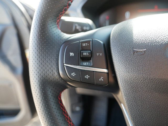 Used 2025 Ford Escape ST-Line Select AWD/4WD image 25