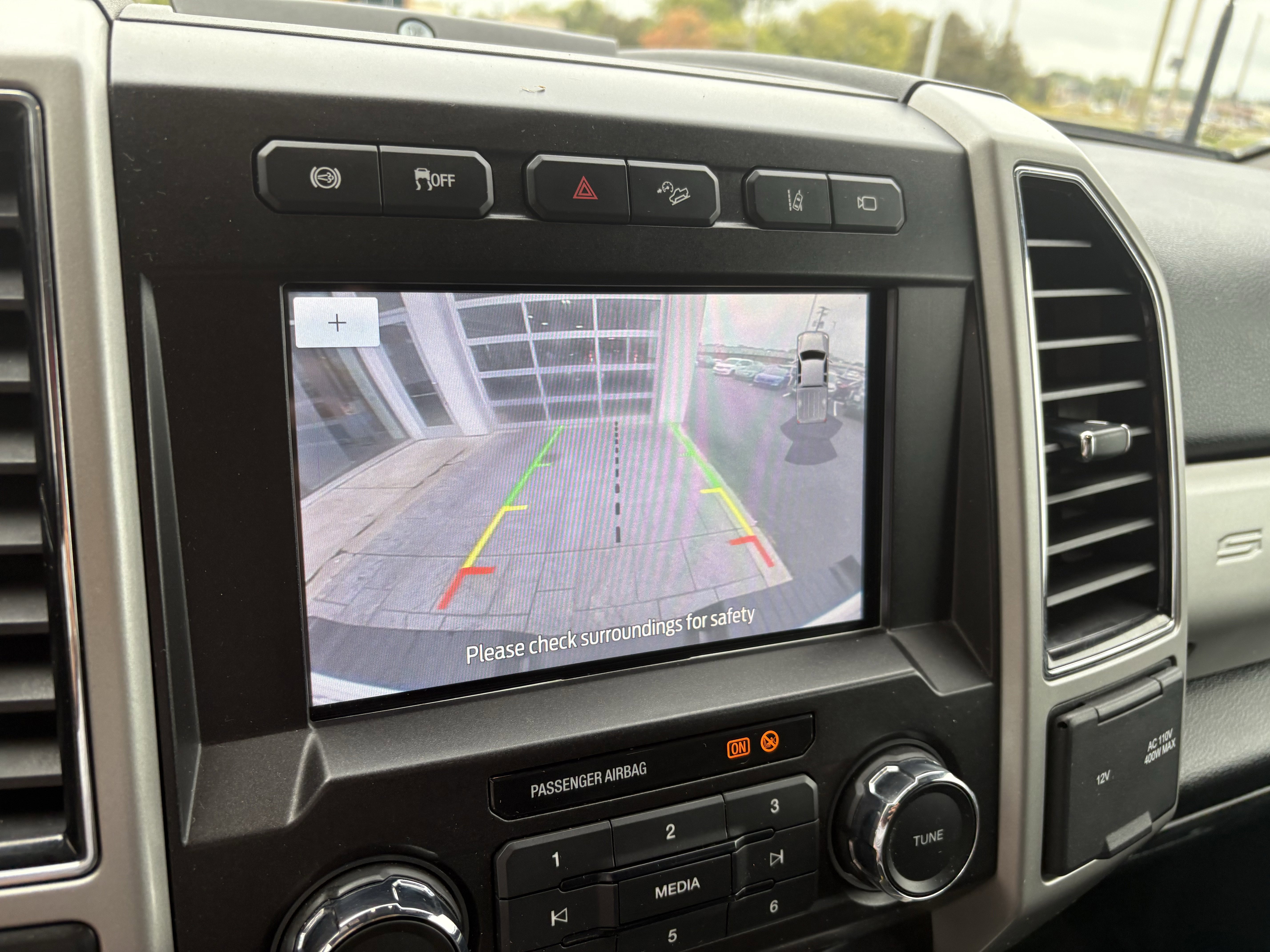 Used 2020 Ford F250 Lariat image 15