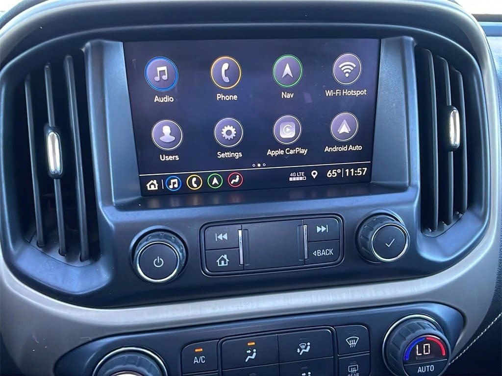 Used 2021 GMC Canyon Denali image 24