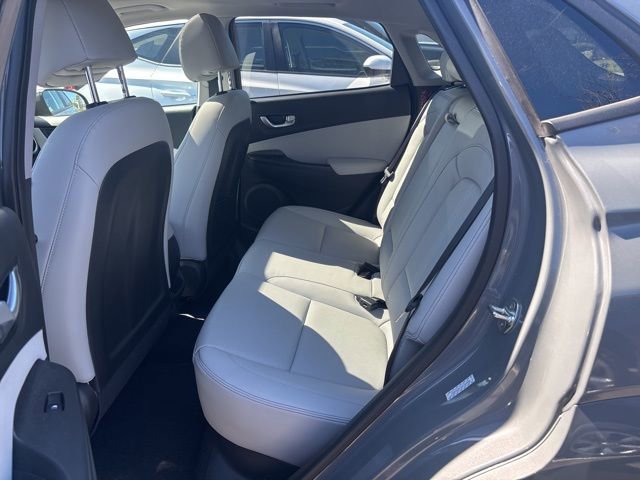 Used 2023 Hyundai Kona Limited w/ Cargo Package image 8
