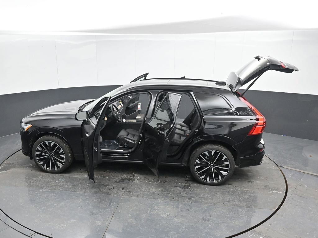 New 2026 Volvo XC60 B5 Ultra w/ Protection Package Premier image 47